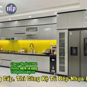 Thi công kệ tủ bếp nhựa đẹp